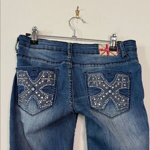 Machine denim cross jeans with embellished pockets in silver